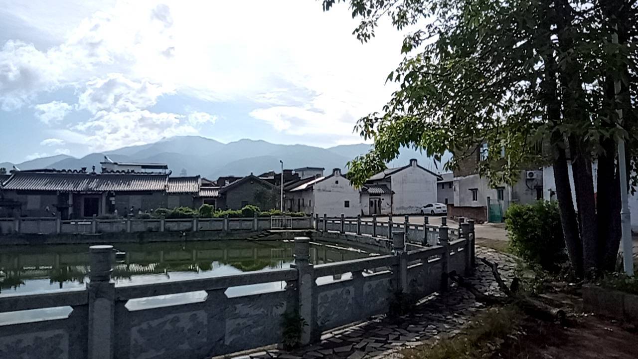 右圖